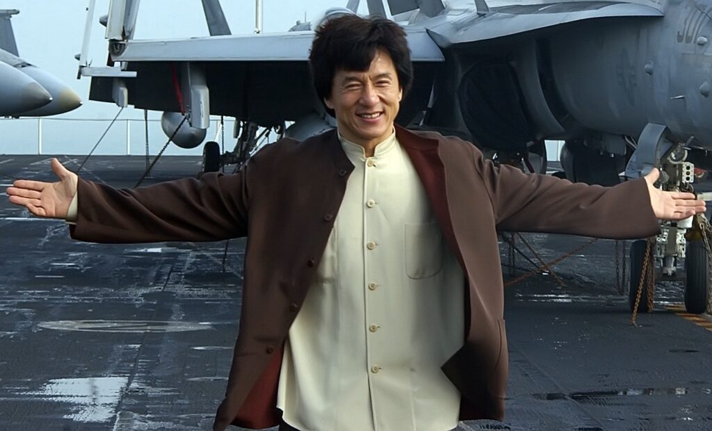 Hành Trình Sự Nghiệp Của Jackie Chan: Từ Diễn Viên Trẻ Đến Huyền Thoại Điện Ảnh